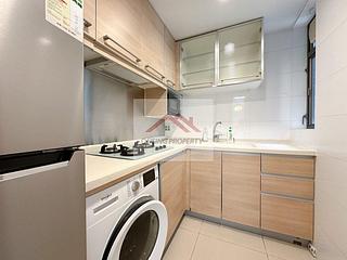 Wan Chai - The Zenith 04