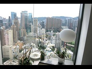 Wan Chai - The Oakhill 09