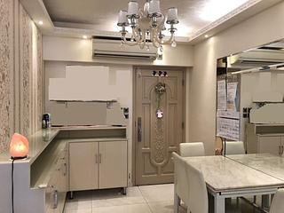 Tsim Sha Tsui - Golden Crown Court 02