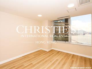 Wan Chai - Convention Plaza Apartments 07
