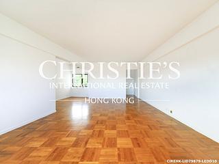 Chung Hom Kok - Jadebeach Villa 05