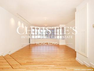 Mid Levels Central - Garden Terrace 03