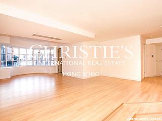 Mid Levels Central - Garden Terrace 04