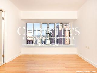 Mid Levels Central - Garden Terrace 05