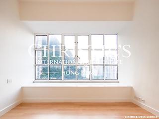 Mid Levels Central - Garden Terrace 10