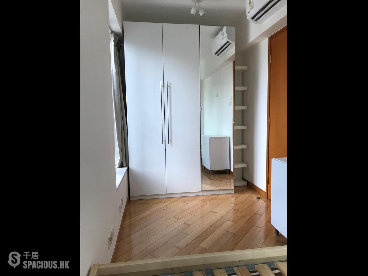 Sheung Wan - Medal Court 01