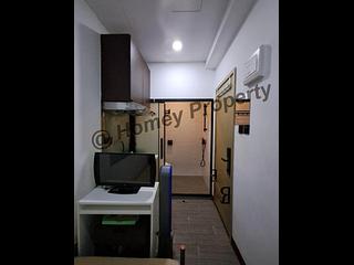 Sai Ying Pun - 33-33A, Pok Fu Lam Road 04
