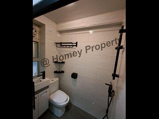 Sai Ying Pun - 33-33A, Pok Fu Lam Road 05