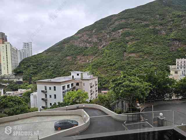 Repulse Bay - South Bay Garden 01