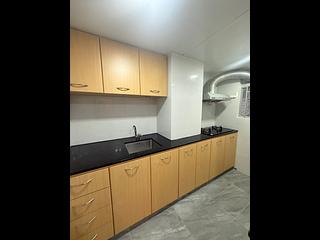 Causeway Bay - Bay View Mansion 09