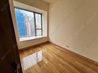 Sai Ying Pun - Island Crest Block 1 03