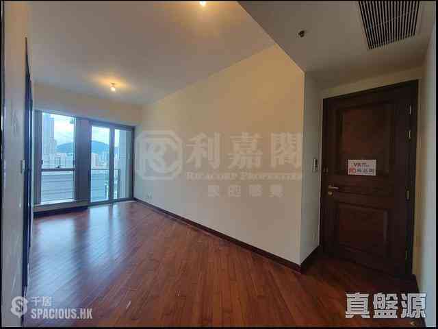 Yau Ma Tei - The Coronation Tower 6 04