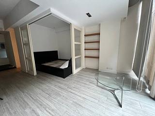 Soho - 27, Elgin Street 02
