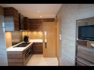 Mid Levels Central - Hillsborough Court 08