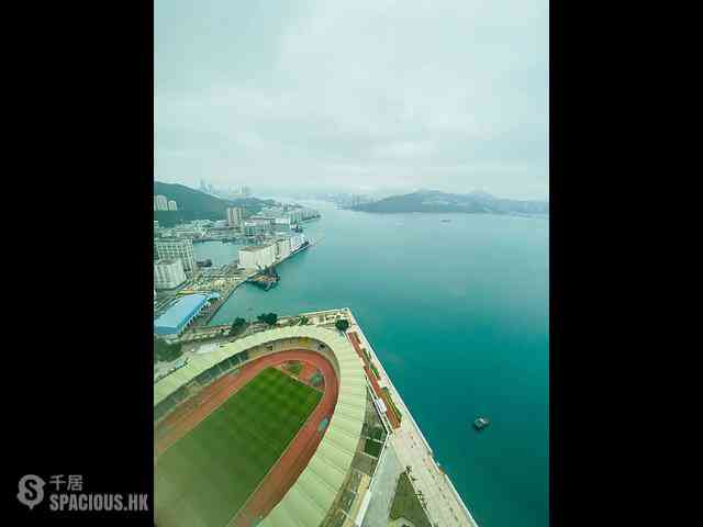 Siu Sai Wan - Island Resort Block 1 06