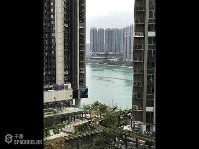 Tsuen Wan - Ocean Pride Phase 3 Block 7 01