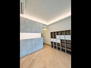 Tseung Kwan O - The Wings The Wings Block 2 02