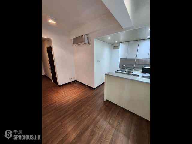 Sai Ying Pun - 393, Queen's Road West 13