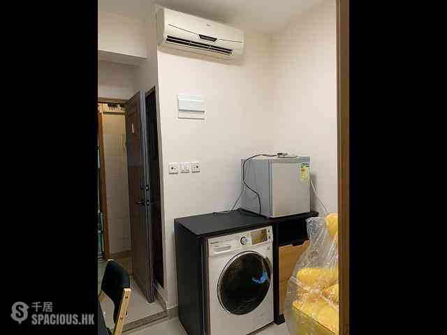 Wan Chai - Wah Fung Building 05