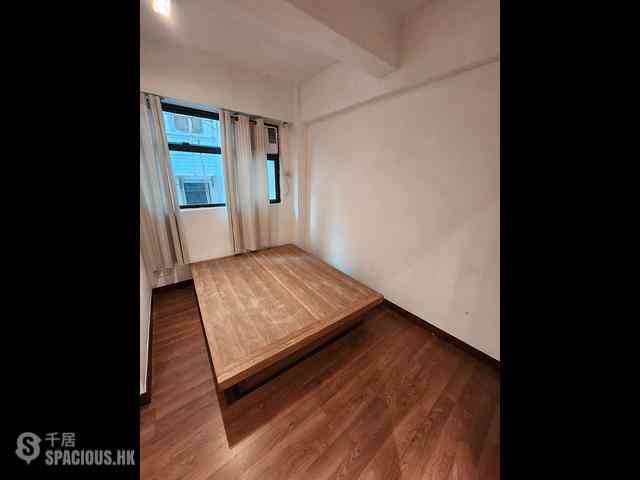 Sai Ying Pun - 393, Queen's Road West 05