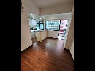 Sai Ying Pun - 393, Queen's Road West 09