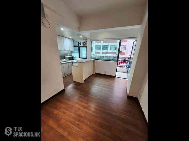 Sai Ying Pun - 393, Queen's Road West 09