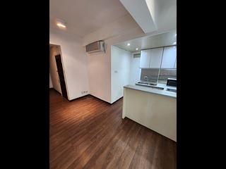 Sai Ying Pun - 393, Queen's Road West 13