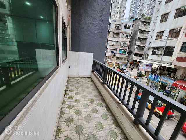 Sai Ying Pun - 393, Queen's Road West 16