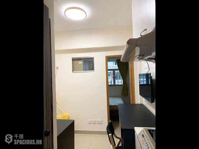 Wan Chai - Wah Fung Building 02