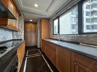 Mid Levels West - 1, Po Shan Road 18