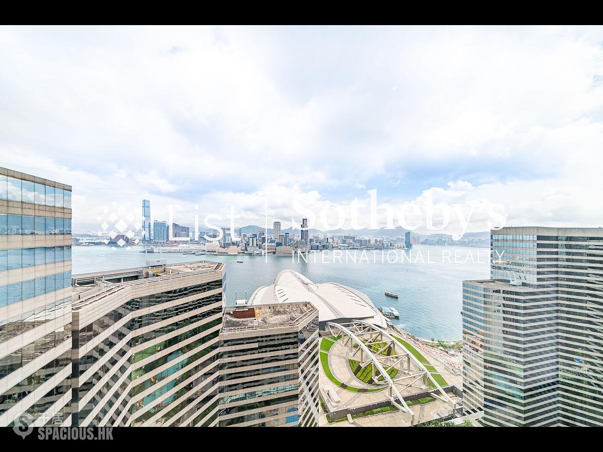 Wan Chai - Convention Plaza Apartments 01