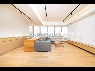 Wan Chai - Convention Plaza Apartments 05