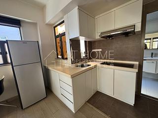 Sai Ying Pun - 226-228, Queen's Road West 04