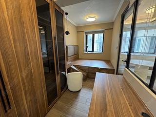 Mid Levels Central - Woodland Court 03