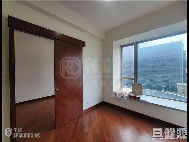 Yau Ma Tei - The Coronation Tower 6 02