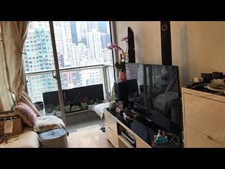 Sai Ying Pun - Island Crest Block 1 04