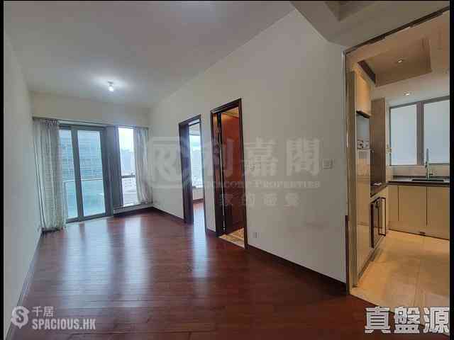 Yau Ma Tei - The Coronation Tower 6 04