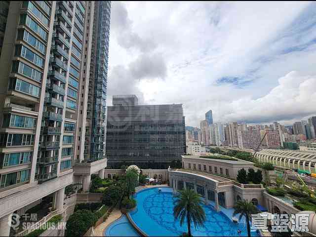 Yau Ma Tei - The Coronation Tower 6 05