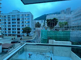Happy Valley - Holly Court 04