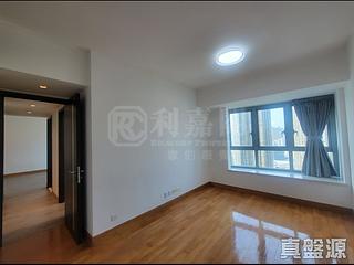 West Kowloon - The Harbourside Block 3 03