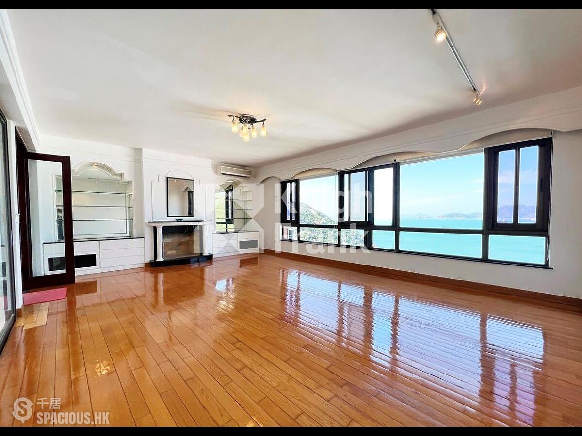 Chung Hom Kok - 19-25, Horizon Drive 01