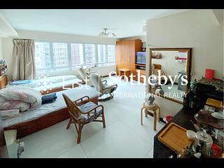 Mid Levels Central - Right Mansion 03