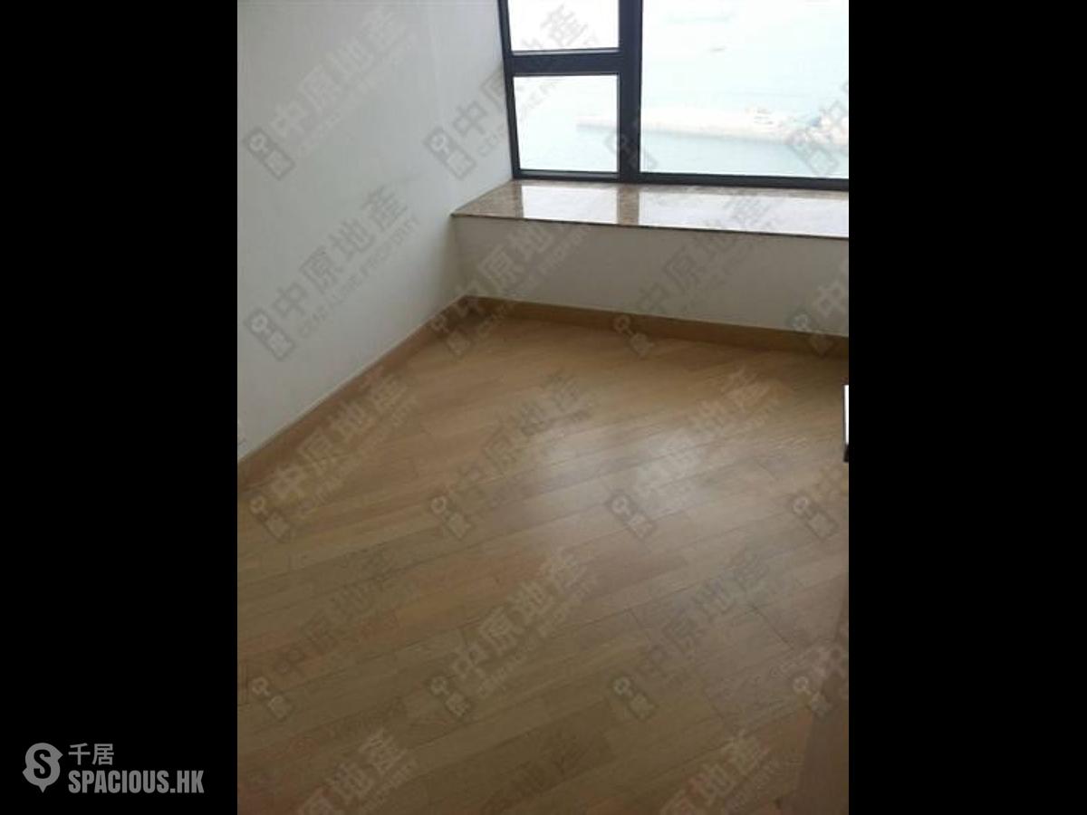 Shek Tong Tsui - Harbour One 01