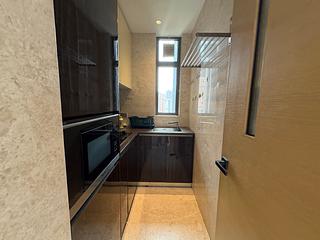 Causeway Bay - Jones Hive 05