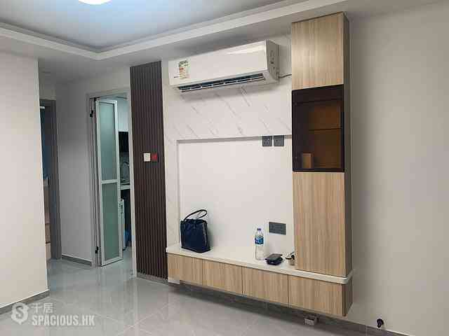 Quarry Bay - Tai Lung House 01