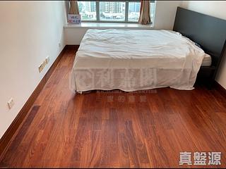 West Kowloon - The Harbourside Block 1 03