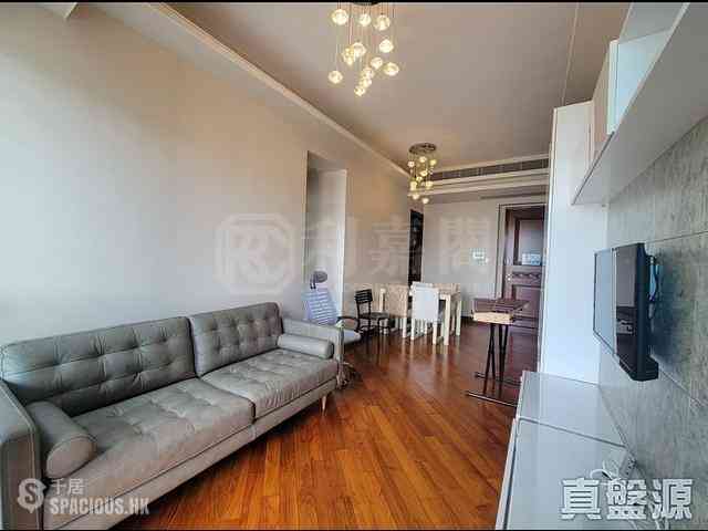 Yau Ma Tei - The Coronation Tower 2 02