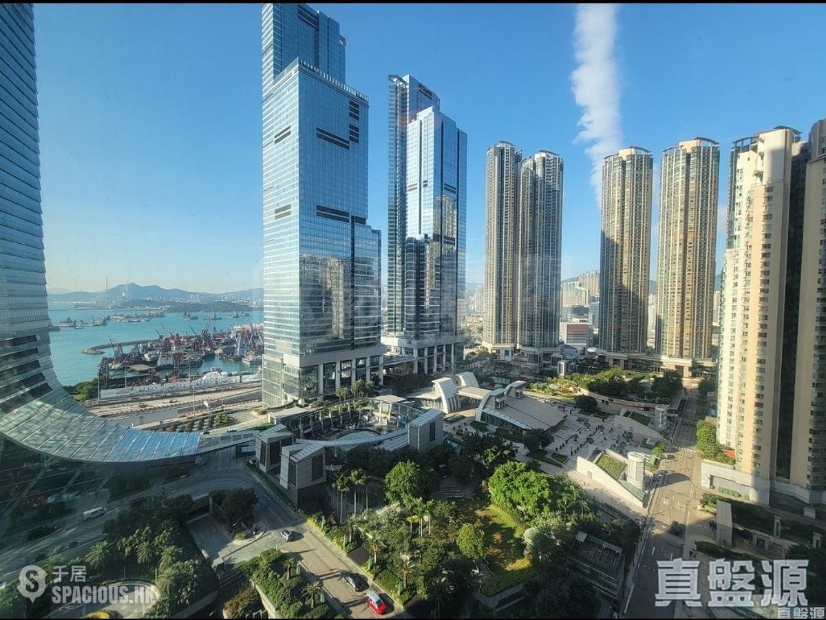 West Kowloon - The Harbourside Block 1 01