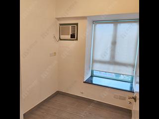 Wan Chai - Royal Court 05