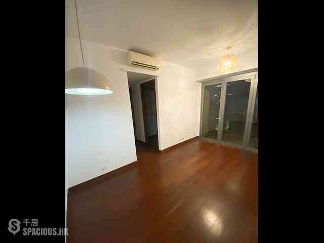 Wan Chai - The Morrison 01
